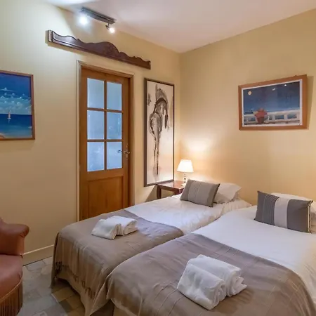 La Borie Du Chateau De Caudon *